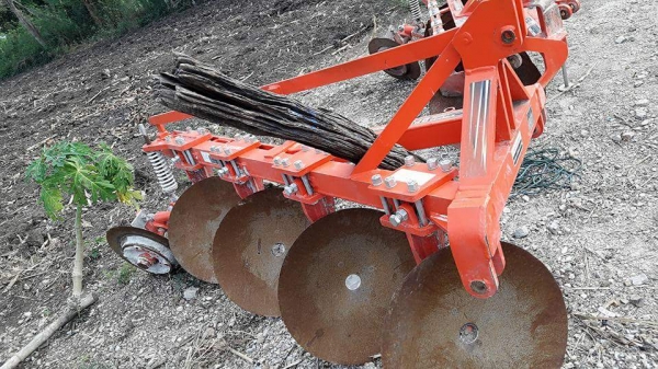 KUBOTA L 4708 SP (4WD) 2 เพลา สภาพใหม่สวยๆ ชั่วโมงใช้ งานน้อย สีเดิมทั้งคัน พร้อมชุดใบมีดดันหน้า ผาน4 KUBOTA L 4708 SP (4WD) 2 เพลา สภาพใหม่สวยๆ ชั่วโมงใช้ งานน้อย สีเดิมทั้งคัน พร้อมชุดใบมีดดันหน้า ผาน4