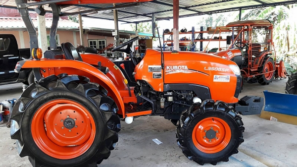 ขายรถไถคูโบต้า  KUBOTA   L 3608SP พร้อม ผาน 6X22