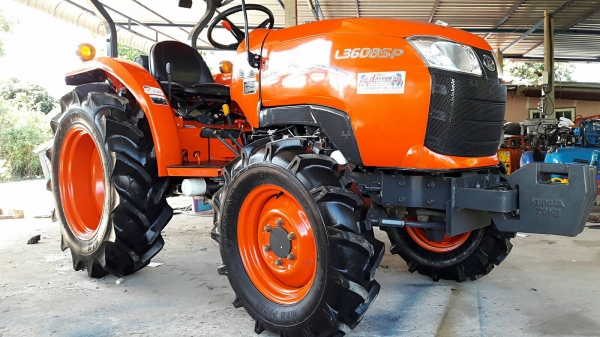 ขายรถไถคูโบต้า  KUBOTA   L 3608SP พร้อม ผาน 6X22