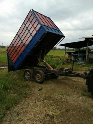สวัสดีคร้าบ!!มาพร้อมดัมพ์เกษตร 4 ตัน.สภาพดีพร้อมใช้งาน กริ๊กๆราคาคุยง่าย ต่อรองได้ครับ