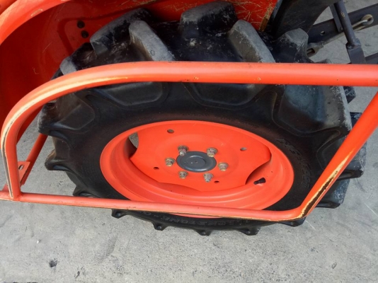 คูโบต้า B214O 4 WD พร้อมโครงกันอ้อย เดิมๆโรงงาน ทำงาน 287 ชั่วโมง