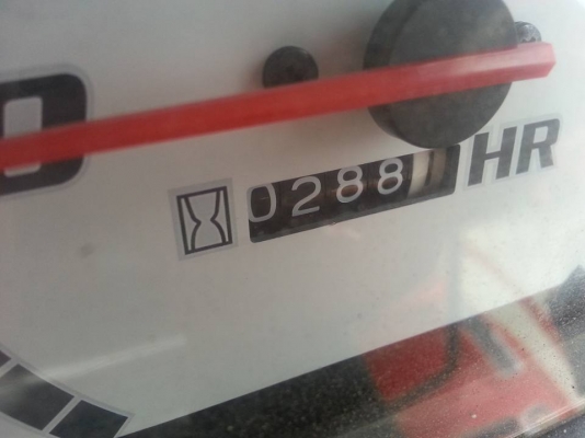 คูโบต้า B214O 4 WD พร้อมโครงกันอ้อย เดิมๆโรงงาน ทำงาน 287 ชั่วโมง