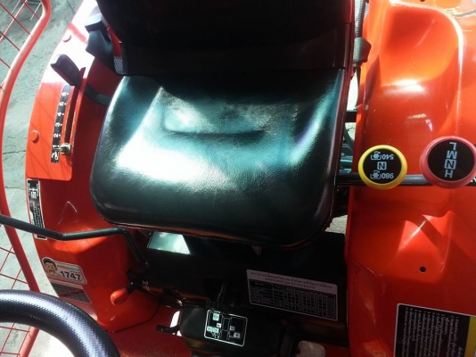 คูโบต้า B214O 4 WD พร้อมโครงกันอ้อย เดิมๆโรงงาน ทำงาน 287 ชั่วโมง