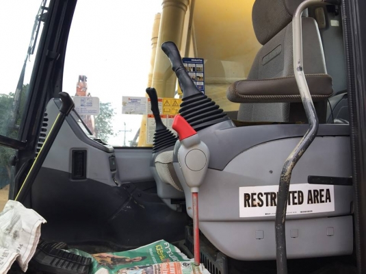 ขายรถขุดแบ็คโค KOMATSU PC200-7ทำงานหมื่นสี่พัน ชม. ช่วงล่างดี เอกสารครบ โซ่ใหม่ บูมสวยเดิม