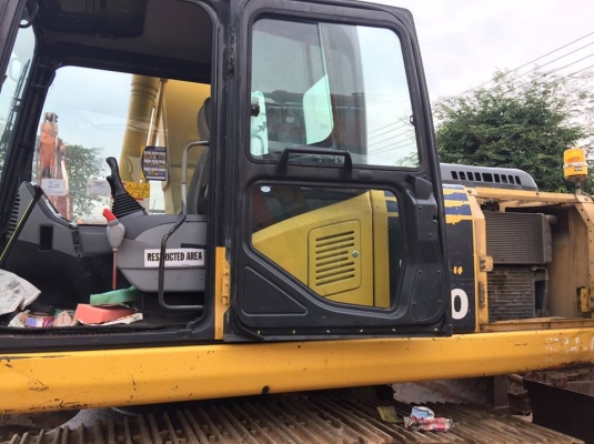 ขายรถขุดแบ็คโค KOMATSU PC200-7ทำงานหมื่นสี่พัน ชม. ช่วงล่างดี เอกสารครบ โซ่ใหม่ บูมสวยเดิม