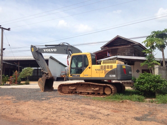 รถแบคโฮ VOLVO EC - 210B. , ( รถทำงาน 4,xxx ชม. ) สนใจติดต่อ 081 - 6079515 รถแบคโฮ VOLVO EC - 210B. , ( รถทำงาน 4,xxx ชม. ) สนใจติดต่อ 081 - 6079515