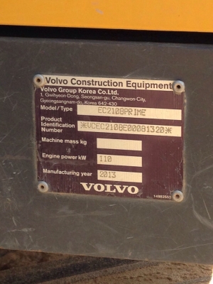 รถแบคโฮ VOLVO EC - 210B. , ( รถทำงาน 4,xxx ชม. ) สนใจติดต่อ 081 - 6079515 รถแบคโฮ VOLVO EC - 210B. , ( รถทำงาน 4,xxx ชม. ) สนใจติดต่อ 081 - 6079515