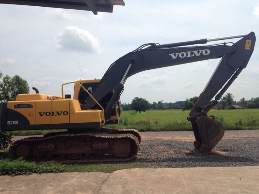 รถแบคโฮ VOLVO EC - 210B. , ( รถทำงาน 4,xxx ชม. ) สนใจติดต่อ 081 - 6079515 รถแบคโฮ VOLVO EC - 210B. , ( รถทำงาน 4,xxx ชม. ) สนใจติดต่อ 081 - 6079515