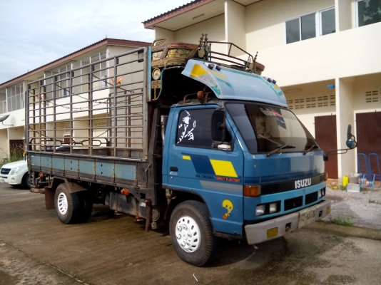 6 ล้ออีซูสุNPR. 115  แรงม้า  ปี37 พร้อมใช้งาน  เล่มพร้อม..โอน