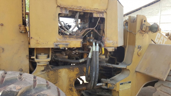 ขาย รถตัก CAT 916 สภาพพร้อมใช้งาน เครื่องดี เกียร์ดี ยางเต็ม ตักขึ้น 10 ล้อได้สบายครับ