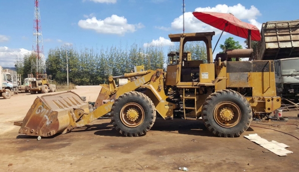 ขาย รถตัก CAT 916 สภาพพร้อมใช้งาน เครื่องดี เกียร์ดี ยางเต็ม ตักขึ้น 10 ล้อได้สบายครับ