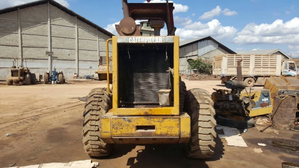 ขาย รถตัก CAT 916 สภาพพร้อมใช้งาน เครื่องดี เกียร์ดี ยางเต็ม ตักขึ้น 10 ล้อได้สบายครับ