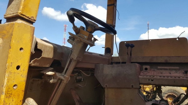 ขาย รถตัก CAT 916 สภาพพร้อมใช้งาน เครื่องดี เกียร์ดี ยางเต็ม ตักขึ้น 10 ล้อได้สบายครับ