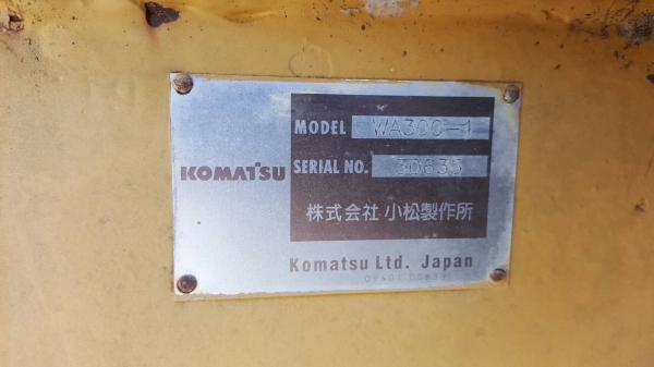 ขายตามสภาพ รถตัก KOMATSU WA300-1 SERIAL 30635 เครื่องและเกียร์มีให้ครบ ให้ไปซ่อมเองนะครับ ราคาคุยกันได้ ขายตามสภาพ รถตัก KOMATSU WA300-1 SERIAL 30635 เครื่องและเกียร์มีให้ครบ ให้ไปซ่อมเองนะครับ ราคาคุยกันได้