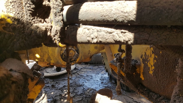 ขายตามสภาพ รถตัก KOMATSU WA320-1 SERIAL 10852 เครื่องและเกียร์มีให้ครบ ให้ไปซ่อมเองนะครับ ราคาคุยกันได้