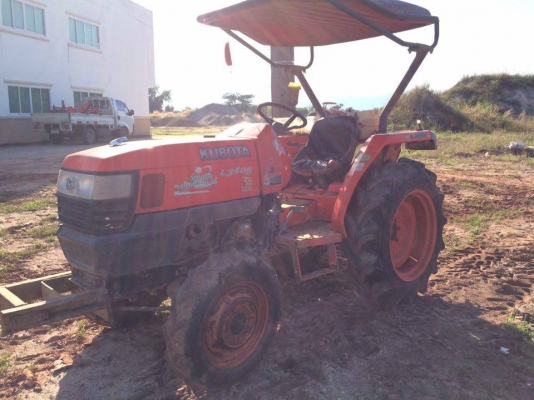 ขายคูโบต้า34แรง สวยๆเดิมๆพร้อมอุปกร ผาน6และโรตารี่ เล่มทะเบียนพร้อมโอน