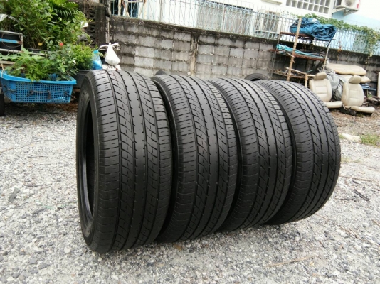 ขายยาง 235/50R18 TOYO MADE IN JAPAN ยางสัปดาห์ที่29ปี15 ดอกหนาสวยสดไม่มีปะ จำนวน 1 ชุด