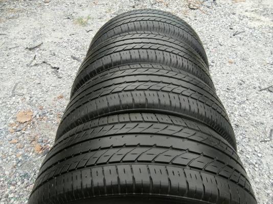 ขายยาง 235/50R18 TOYO MADE IN JAPAN ยางสัปดาห์ที่29ปี15 ดอกหนาสวยสดไม่มีปะ จำนวน 1 ชุด