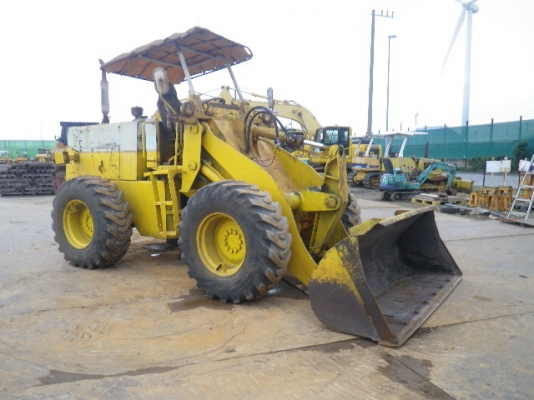 ขาย รถตัก KOMATSU 510 ขาย รถตัก KOMATSU 510