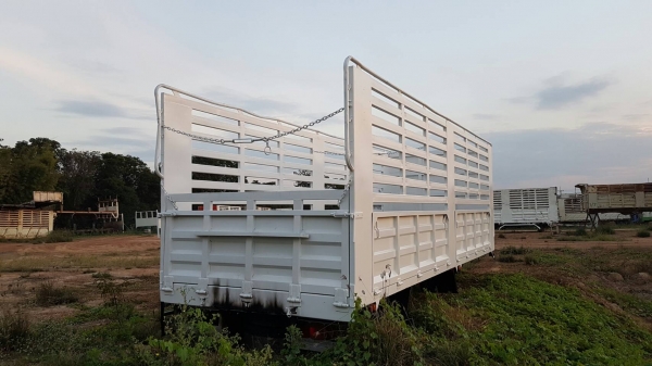 ขาย กระบะล่องไม่ดั้ม ยาว 7.50 เมตร สภาพสวยพร้อมใช้งาน สนใจติดต่อเรา ดำสุโขทัย โทร 089-7087998,081-7855503 หรือเยี่ยมชมเว็ปไซได้ที่ www.dum-sukhothai.com เรายินดีให้บริการค่ะ