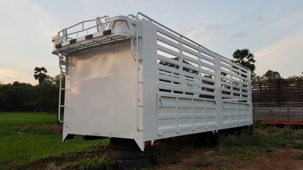 ขาย กระบะล่องไม่ดั้ม ยาว 7.50 เมตร สภาพสวยพร้อมใช้งาน สนใจติดต่อเรา ดำสุโขทัย โทร 089-7087998,081-7855503 หรือเยี่ยมชมเว็ปไซได้ที่ www.dum-sukhothai.com เรายินดีให้บริการค่ะ