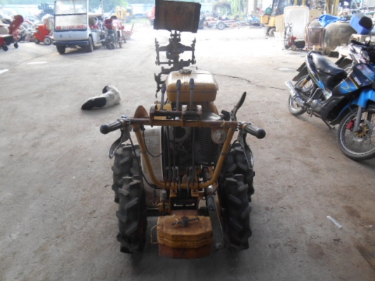 รถขุดร่อง EY33-2B พร้อมใช้งาน