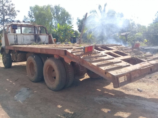 ขายรถบรรทุกรถแบคโฮท้ายลาด HINO 2เพลาบรรทุกรุ่น 200 ขายรถบรรทุกรถแบคโฮท้ายลาด HINO 2เพลาบรรทุกรุ่น 200