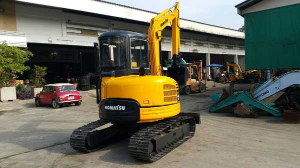 ขาย รถขุด KOMATSU รุ่น PC40FR มืิอสองญี่ปุ่น พร้อม หัวเก๋ง แทรกเหล็ก สลักบูท เอวแน่น 100\% ปั้มนิ้ว คอนโทรลสั้น ทำงานดีทุกระบบไว พร้อมใช้งาน มือถือ:LINE ID: 0818753444 ขาย รถขุด KOMATSU รุ่น PC40FR มืิอสองญี่ปุ่น พร้อม หัวเก๋ง แทรกเหล็ก สลักบูท เอวแน่น 100\% ปั้มนิ้ว คอนโทรลสั้น ทำงานดีทุกระบบไว พร้อมใช้งาน มือถือ:LINE ID: 0818753444