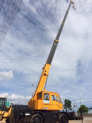 ขายรถเครน TADANO TR80M-1 (ขนาด 8 ตัน) รถนอกนำเข้าจากญี่ปุ่น สภาพสวยพร้อมใช้ มีVDOการทำงานครับ