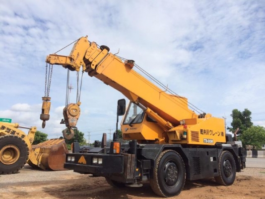 ขายรถเครน TADANO TR80M-1 (ขนาด 8 ตัน) รถนอกนำเข้าจากญี่ปุ่น สภาพสวยพร้อมใช้ มีVDOการทำงานครับ