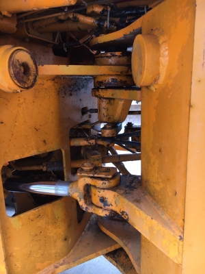 Komatsu 510#12311 1884ชั่วโมง บุ้งกี่ 1.2 คิว กรองคู่ รถตักนำเข้าจากญี่ปุ่น โทร. 080-6565422 (หนิง)