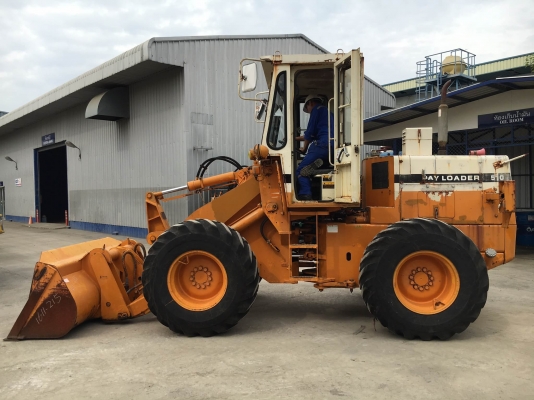 Komatsu 510#12311 1884ชั่วโมง บุ้งกี่ 1.2 คิว กรองคู่ รถตักนำเข้าจากญี่ปุ่น โทร. 080-6565422 (หนิง)