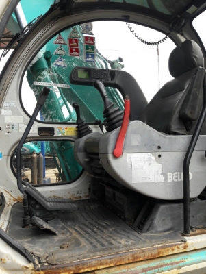 ขายKOBELCO  SK120-2  มาร์คไฟว์ เก่าญี่ปุ่น  สภาพสวย  เดิมๆๆ  มีลายแย๊ก  ลองระบบกันได้ทุกวัน  โทร  089-3818694  ดวงนภา
