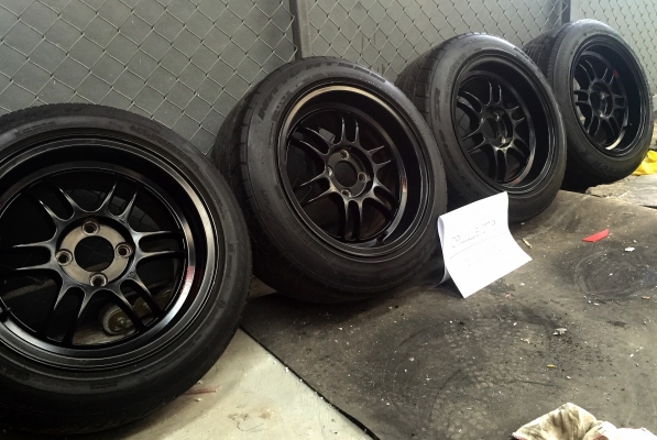 ขายล้อเก่าเก็บ สภาพดี พร้อมยาง