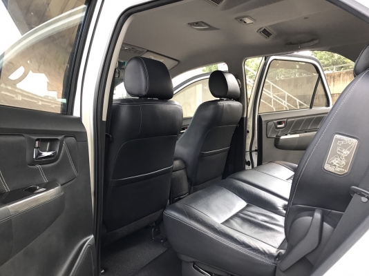 2013 toyota fortuner 3.0 v 2wd สีขาว รถมือเดียว สภาพนางฟ้า
