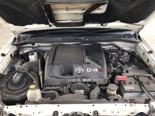2013 toyota fortuner 3.0 v 2wd สีขาว รถมือเดียว สภาพนางฟ้า