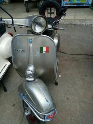 vespa 125 ET3