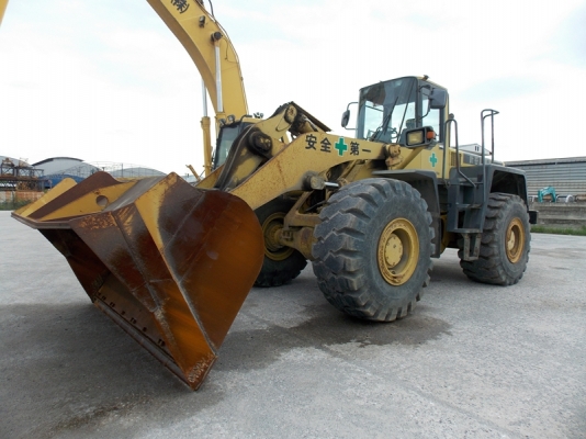 ขายด่วน รถตัก KOMATSU WA450-3  ปี1993