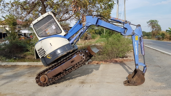 ขายด่วนรถแบคโฮมิตซูมิชิ MM27SRเคื่อง3สูบปั่มนิ้วเท่าPC30แทคหล็ก รถนอกเพิ่งเข้ามาใหม่สถาพพร้อมใช้ยังไม่เคยใช้งานในไทยเลย