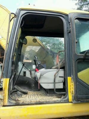 KOMATSU PC200-7 ไฟฟ้าครบ เครื่องดี ปั๊มแรง เอวแน่น ช่วงล่างเต็ม 11400 ชม. สนใจติดต่อ 087 297 6734 KOMATSU PC200-7 ไฟฟ้าครบ เครื่องดี ปั๊มแรง เอวแน่น ช่วงล่างเต็ม 11400 ชม. สนใจติดต่อ 087 297 6734
