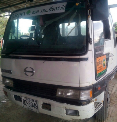 หกล้อ ฮีโน่ FD3H HO7D195แรง ปี53ช่วงยาว6.50ม แอร์ พ.เวอร์ เบรคทิฟฟี สภาพดีสวยบางเดิมพร้อมใช้ ทะเบียนพร้อมโอน