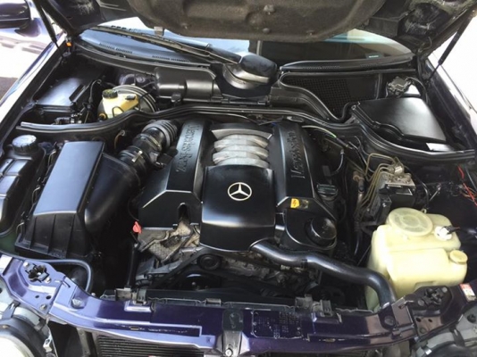 E240 KOM AMG สี MIDNICE BlUE W210 Avantgarde ปี2000 E240 KOM AMG สี MIDNICE BlUE W210 Avantgarde ปี2000