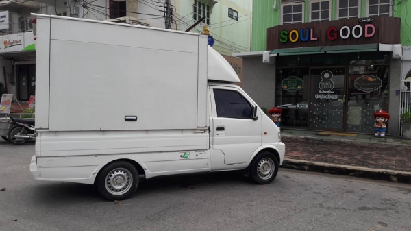 รถบรรทุกพร้อมหลังคาตู้ขายของจากโรงงานมือเดียวจากห้างรถ5ปี พร้อมใช้งานลงของขายได้เลย