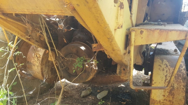 ขาย รถเกรด MITSUBISHI LG-2H รถจอดไว้ไม่ได้ใช้งาน เอกสารใบซื้อขาย ราคาต่อรองได้ครับ