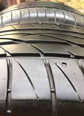 ยาง FALKEN 265 60 18 ปลายปี14 ดอกเต็ม ใช้ยาว ราคาไม่แพง ยาง FALKEN 265 60 18 ปลายปี14 ดอกเต็ม ใช้ยาว ราคาไม่แพง