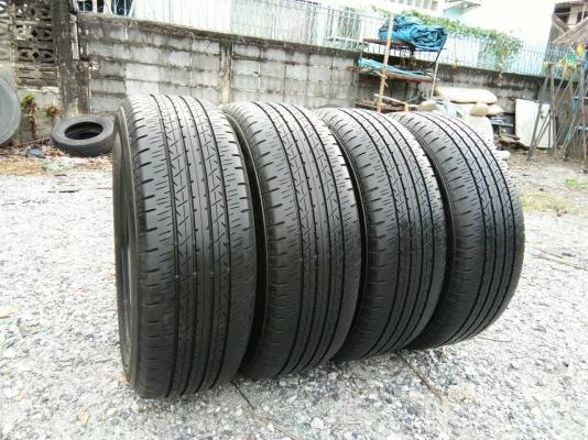 ขายยาง 215/60R16 บริดสโตน สัปดาห์ที่47ปี15 ดอกยางหนาเต็มสด จำนวน 1 ชุด