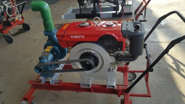 เครื่องสูบนํ้า KUBOTA  ET110 พร้อมใช้งานทันที
