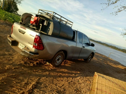 ถังน้ำมันโมบายติดรถกระบะ ใช้ไฟแบตเตอรี่ 12 v และปั๊มน้ำมันใช้ไฟแบตเตอรี่