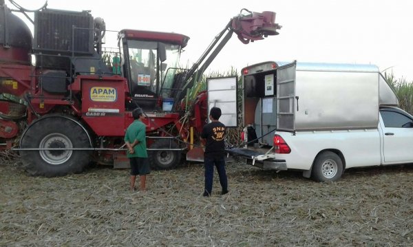 ถังน้ำมันโมบายติดรถกระบะ ใช้ไฟแบตเตอรี่ 12 v และปั๊มน้ำมันใช้ไฟแบตเตอรี่