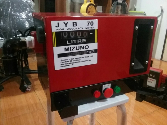 ถังน้ำมันโมบายติดรถกระบะ ใช้ไฟแบตเตอรี่ 12 v และปั๊มน้ำมันใช้ไฟแบตเตอรี่